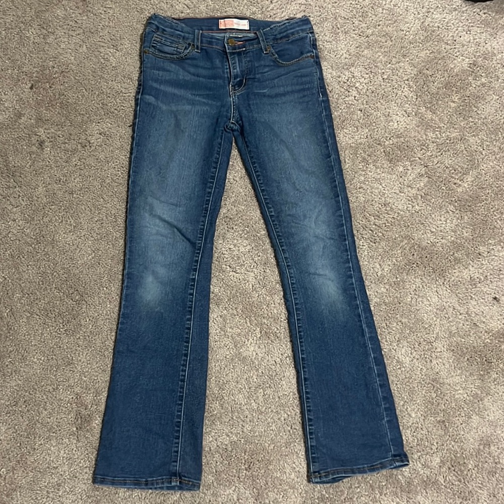 Boot cut jeans